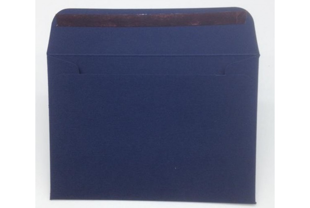 Конверт из дизайнерской бумаги TORITO тиснение лен темно-синий (плотность 270 гр.) формат С6, 10 штук в упаковке.Цена за 1 упаковку.