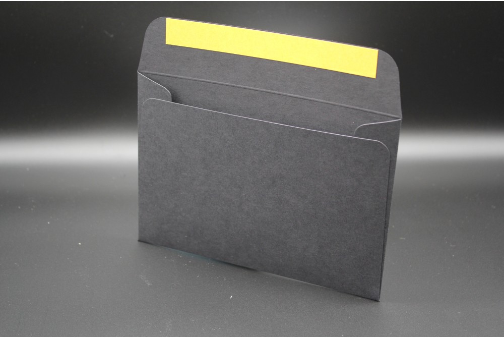 Конверт из дизайнерской бумаги PERGRAPHICA infinite black (плотность 300 гр.) формат С6, 10 штук в упаковке.Цена за 1 упаковку.