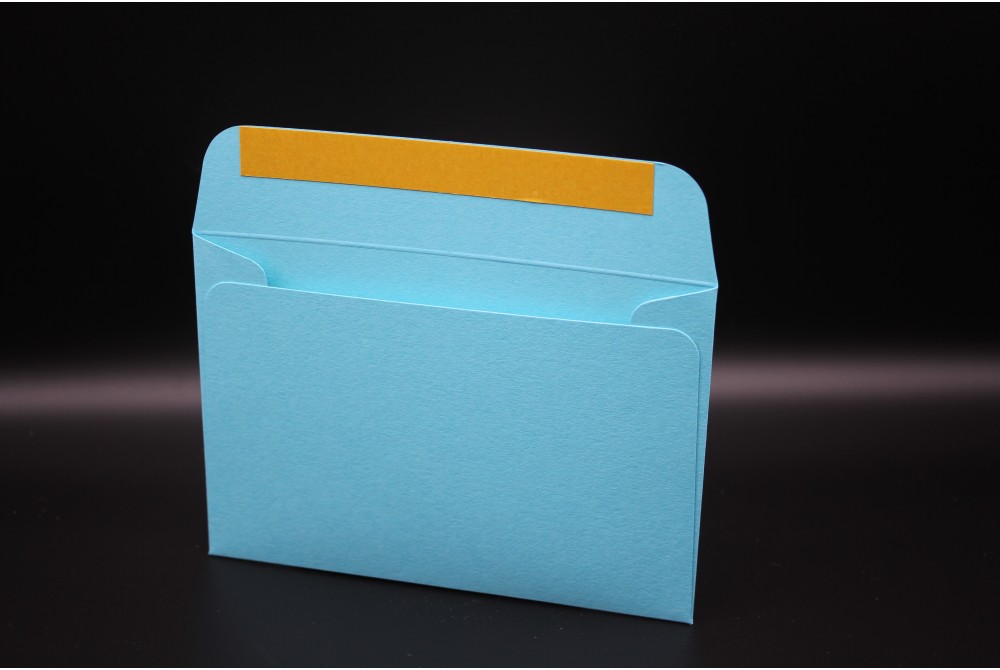Конверт из дизайнерской бумаги  COLORPLAN светло-бирюзовый (плотность 270 гр.) формат С6, 10 штук в упаковке.Цена за 1 упаковку.