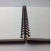 Скетчбук для мягкого графитного карандаша, цветных карандашей, пастели, угля, сангины, сепии, сухого соуса формат, А5 (210*148), из плотной текстурной бумаги белого цвета.